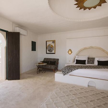 Hotel Dar Nael Houmt Souk  Esterno foto