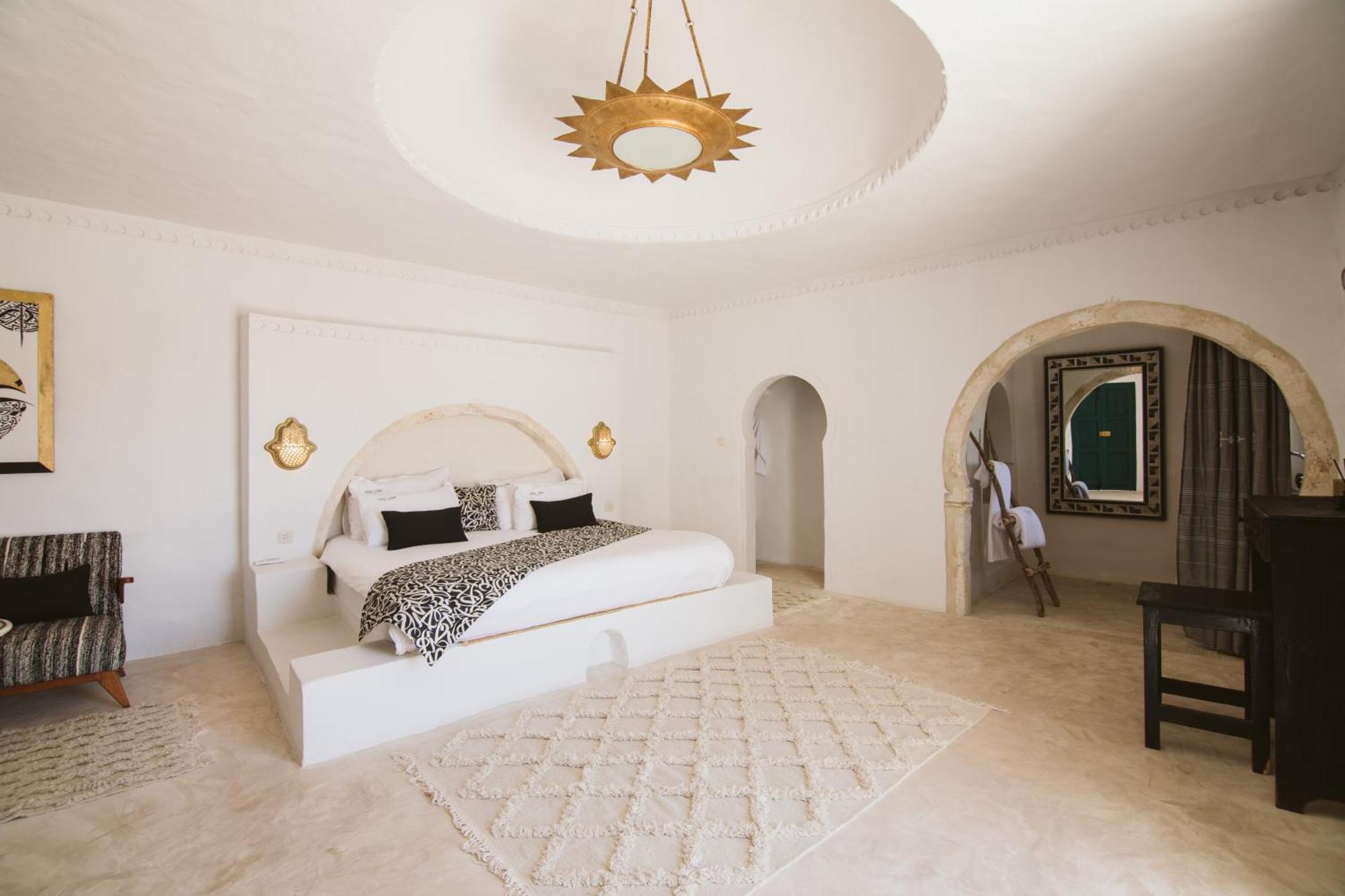 Hotel Dar Nael Houmt Souk  Esterno foto