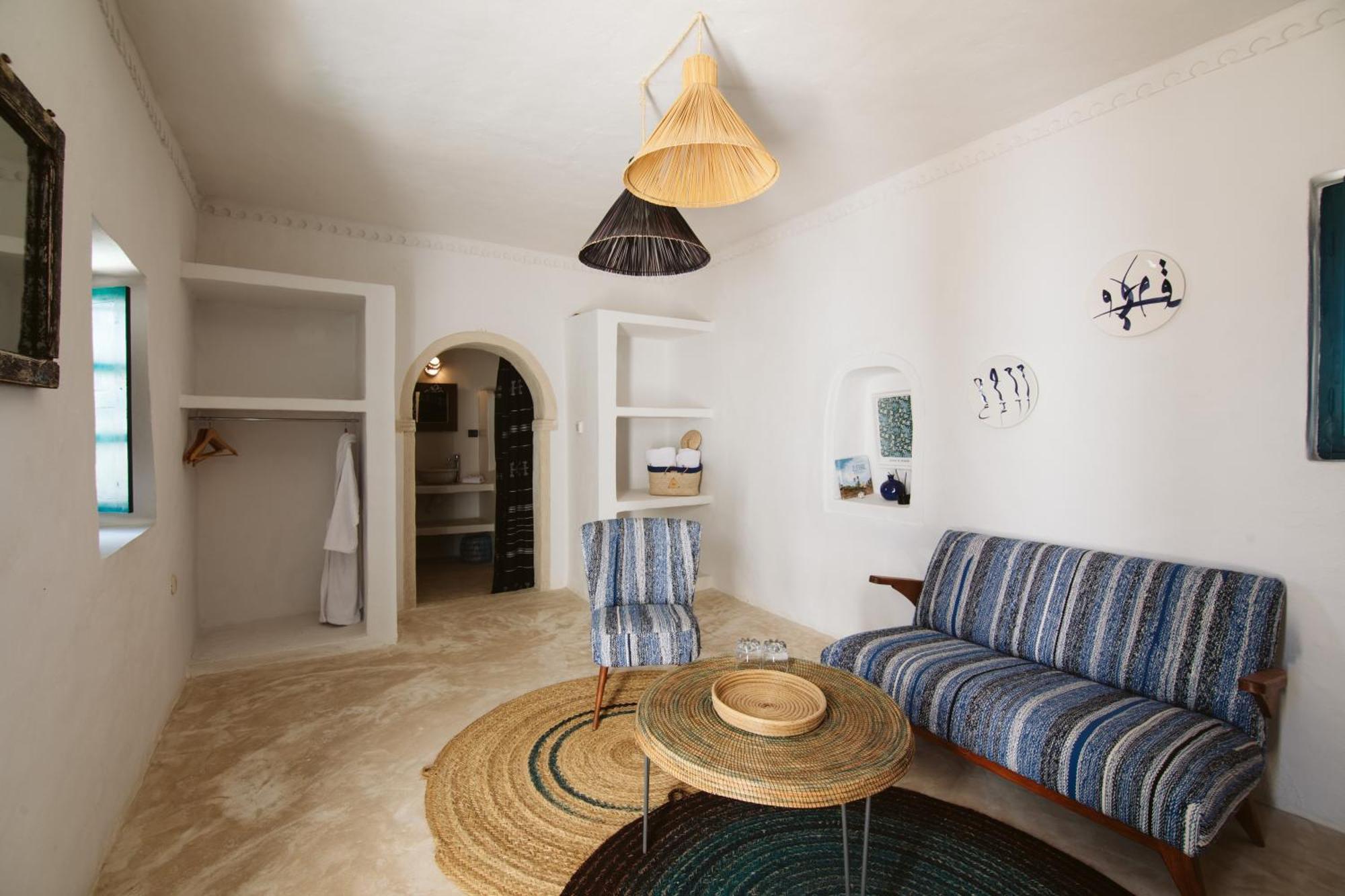Hotel Dar Nael Houmt Souk  Esterno foto
