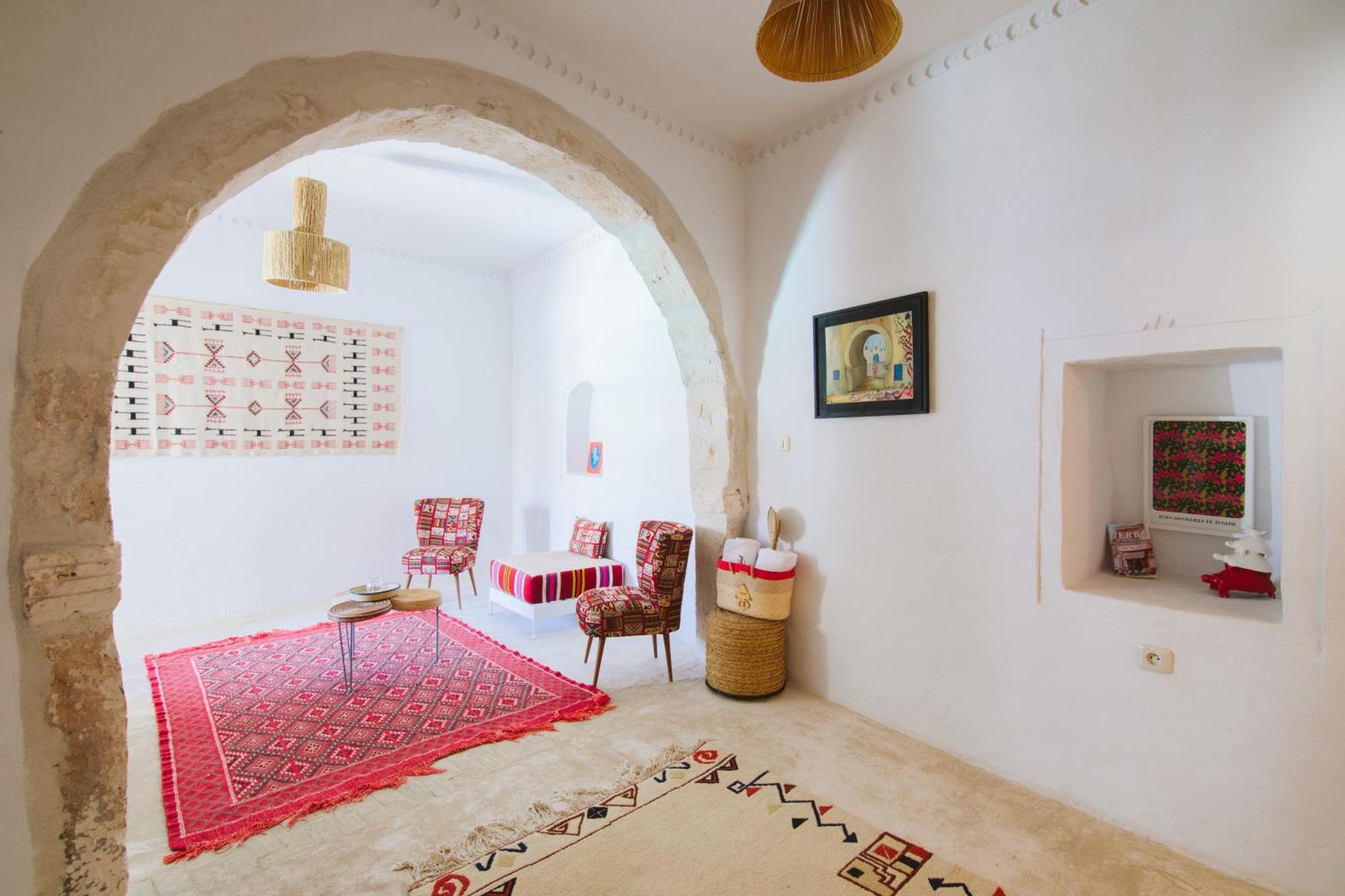 Hotel Dar Nael Houmt Souk  Esterno foto