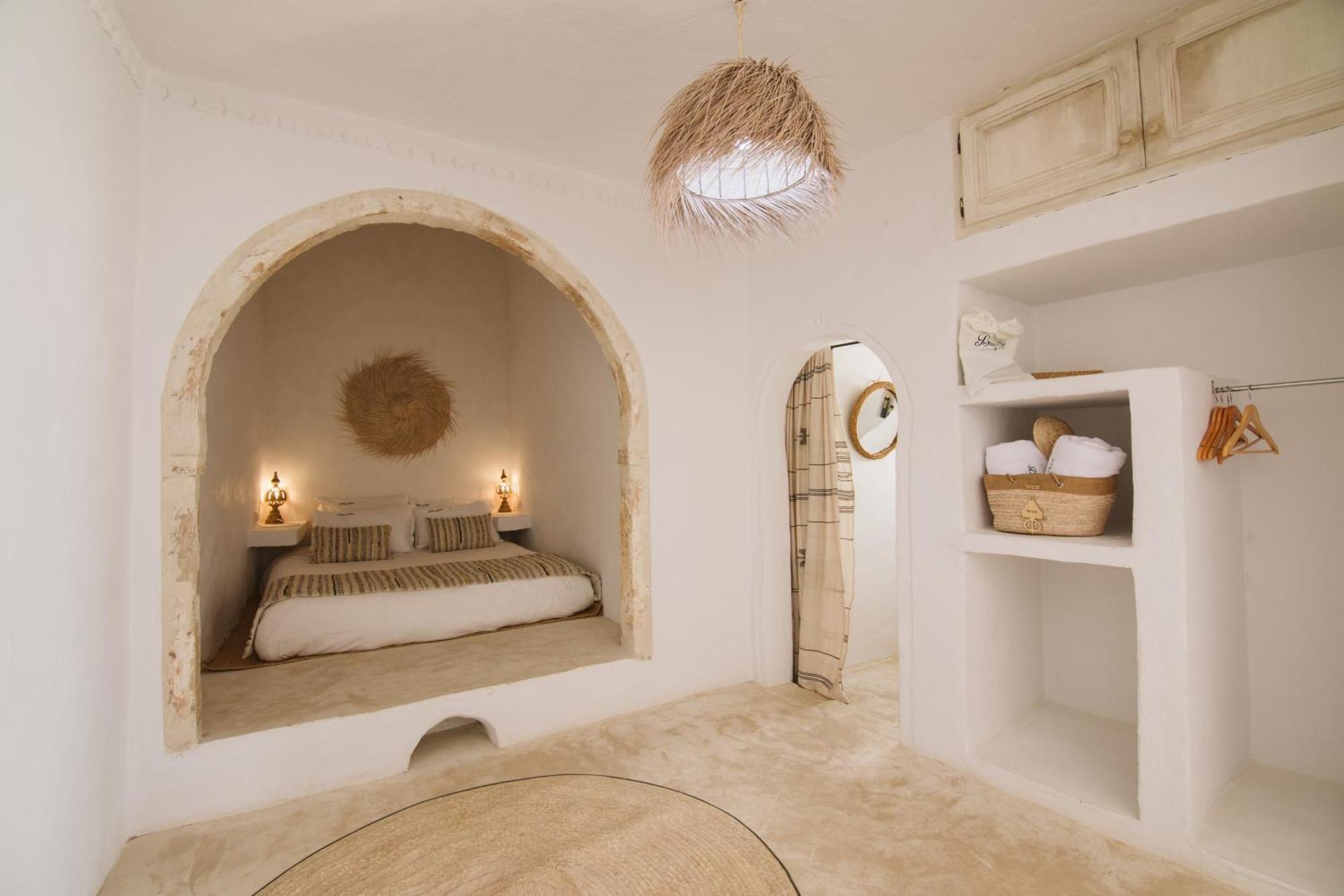Hotel Dar Nael Houmt Souk  Esterno foto