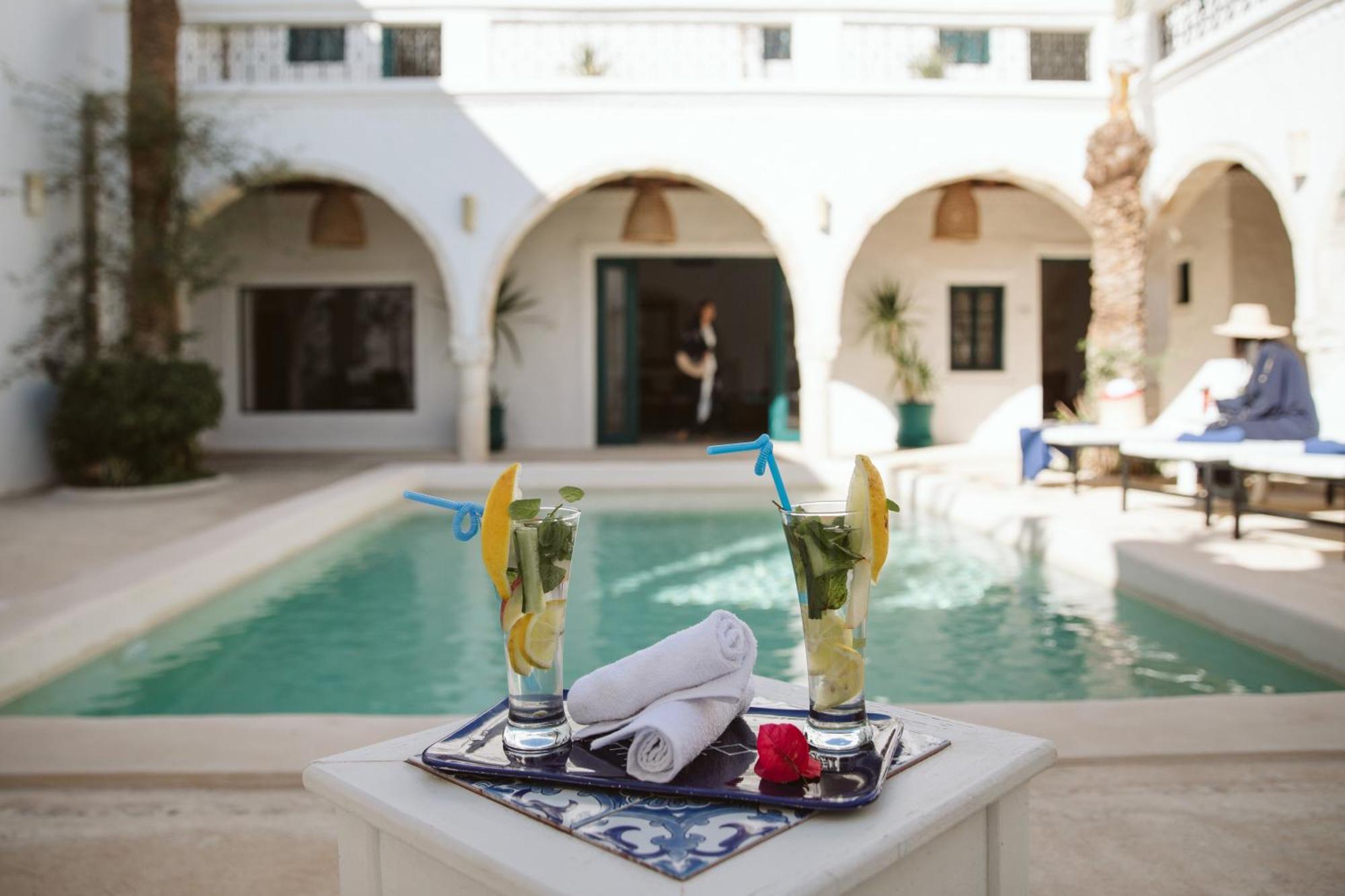 Hotel Dar Nael Houmt Souk  Esterno foto